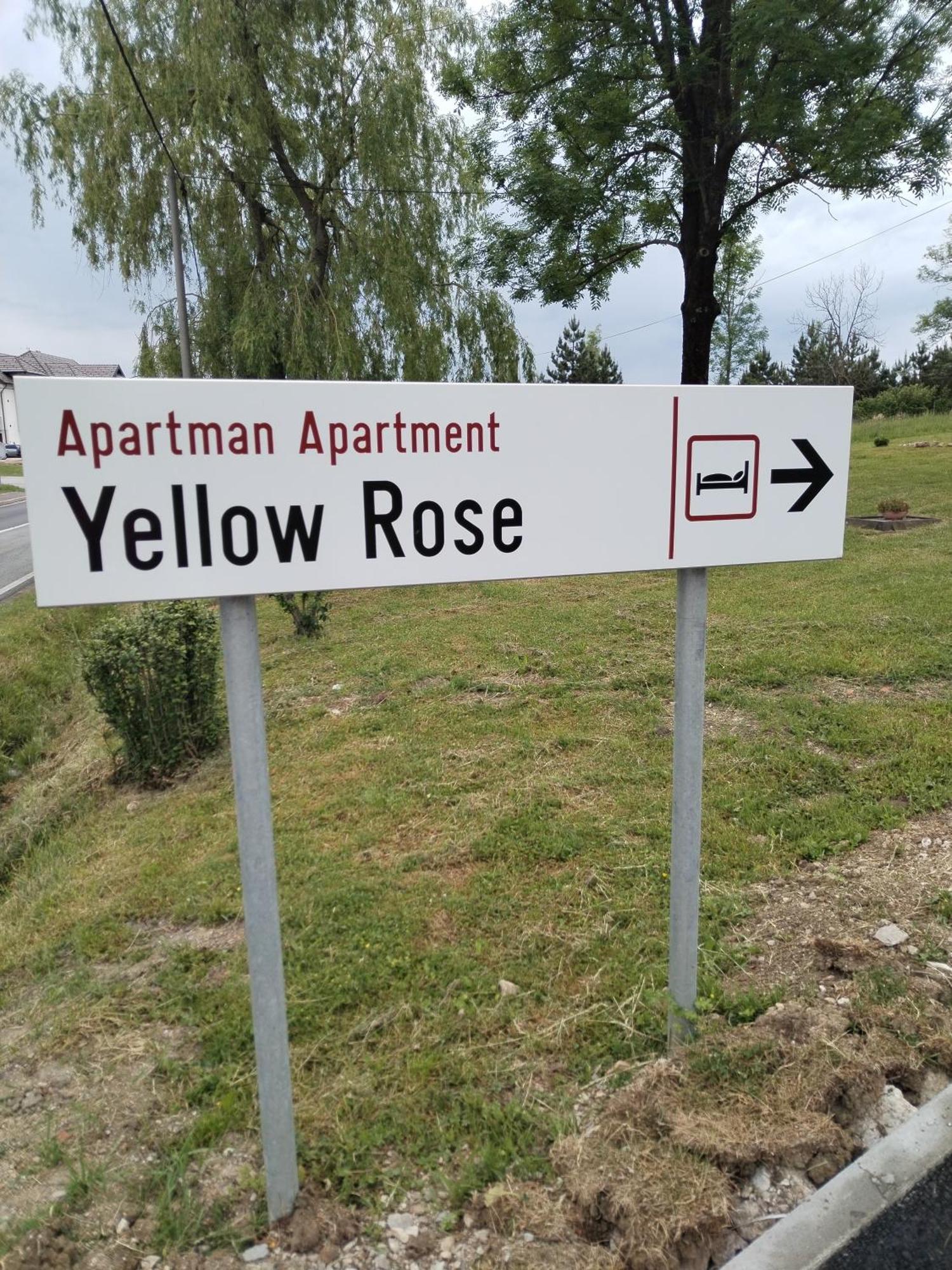 Yellow Rose Rakovica Exteriér fotografie